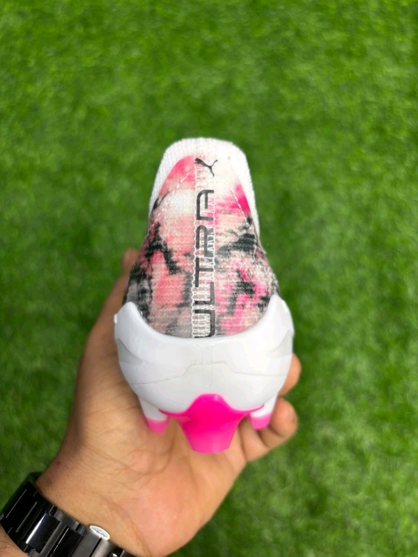 Ultra Ultimate White & Pink Low-Top FG With Lace - 6.5