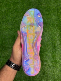 Predator Elite Baby Pink Colour FG Without Lace  - 9.5