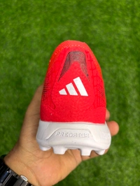 Predator Elite Red Colour AG/Turf Low-top With Lace - 6.5