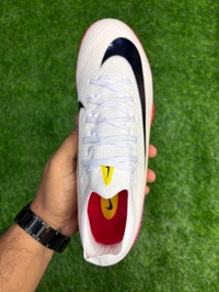 Mercurial Vapor 16 White Red Low-top AG/Turf With Lace - 9