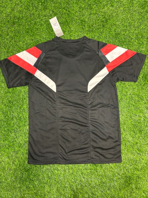 Manchester United Pre-match Kit Fan Edition With Short - XL