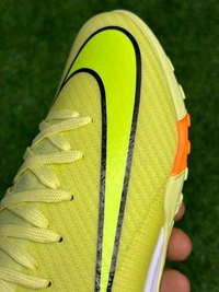 Mercurial Vapor 16 Yellow Green AG/Turf Low-top With Lace - 6