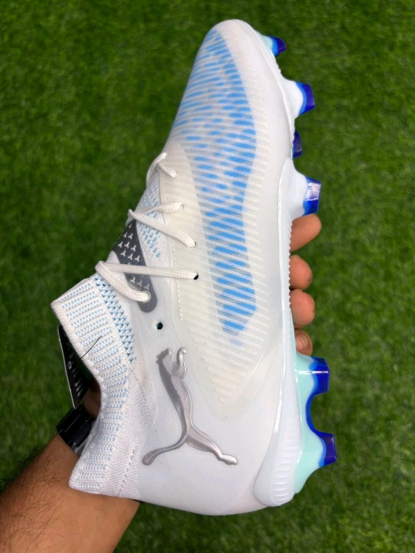 Future 8 Ultimate White Blue Colour Low-top With Lace  - 10.5