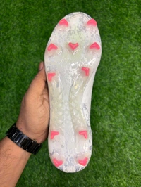 NB Furon V6 Pro White Pink Colour Low-top FG With Lace - 9.5