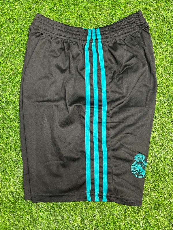 Retro Madrid 2017/18 Away Kit Fan Edition With Short - M