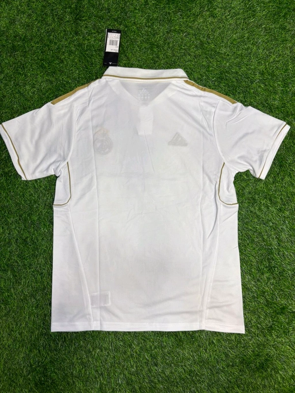 Retro Madrid 2011/12 Home Kit Fan Edition With Short  - L