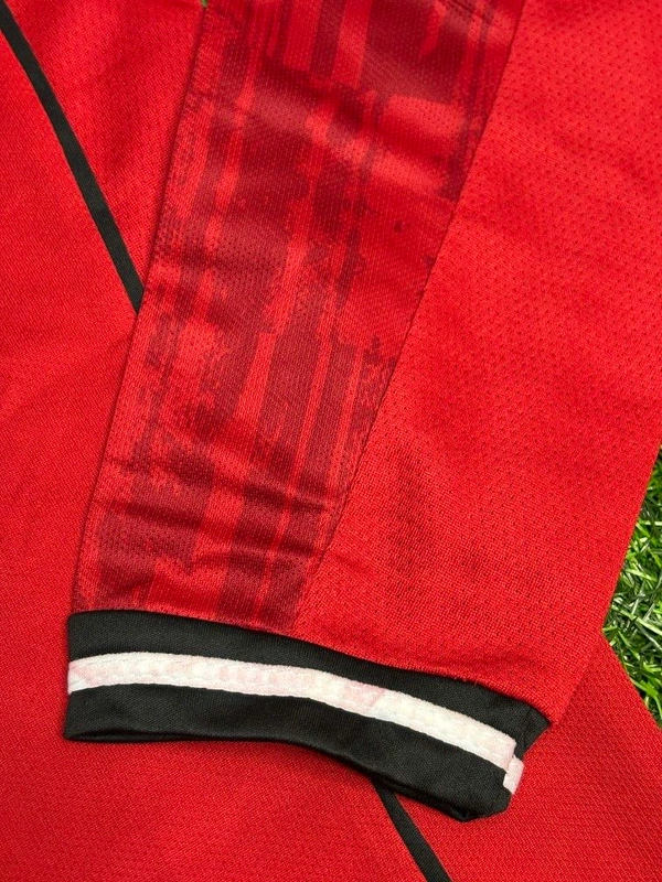 Manchester United 25/26 Home Master Edition Full Sleeve  - S