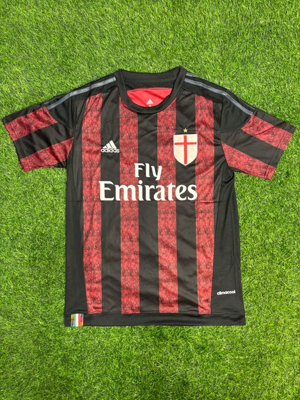 Retro AC Milan 2015-16 Home Kit Half Sleeve  - S