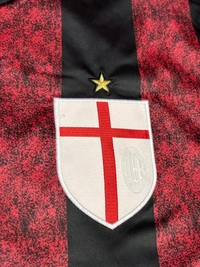 Retro AC Milan 2015-16 Home Kit Half Sleeve  - M