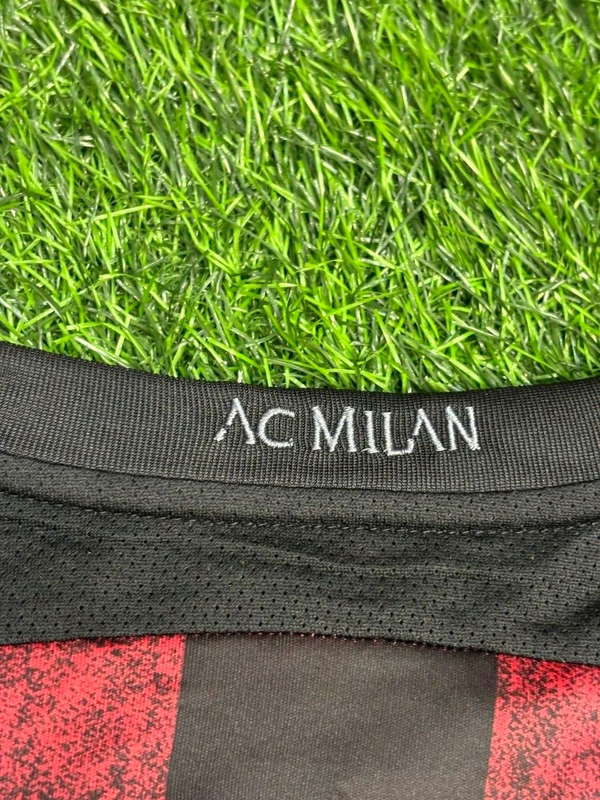 Retro AC Milan 2015-16 Home Kit Half Sleeve  - XL