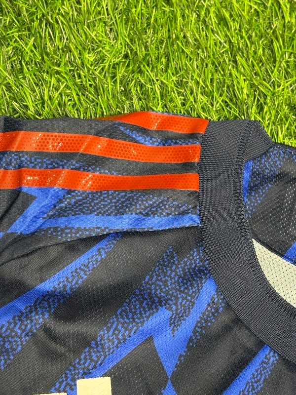 Arsenal FC 25/26 Away Kit Player Edition Half Sleeve  - S