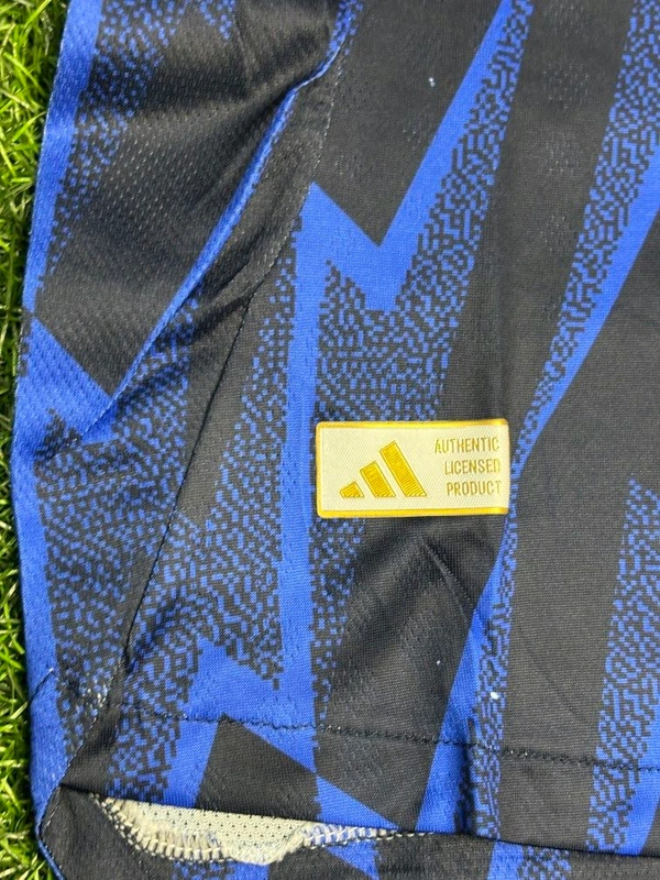 Arsenal FC 25/26 Away Kit Player Edition Half Sleeve  - S