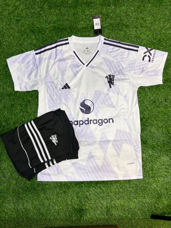 Manchester United 25/26 Away Kit Fan Edition With Short  - L