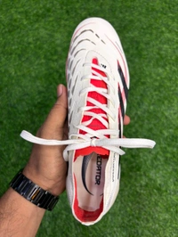Predator Elite Cream Colour FG Low-top With Lace  - 6