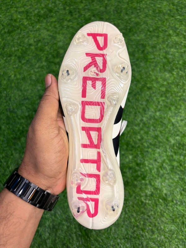 Predator Elite Cream Colour FG Low-top With Lace  - 6