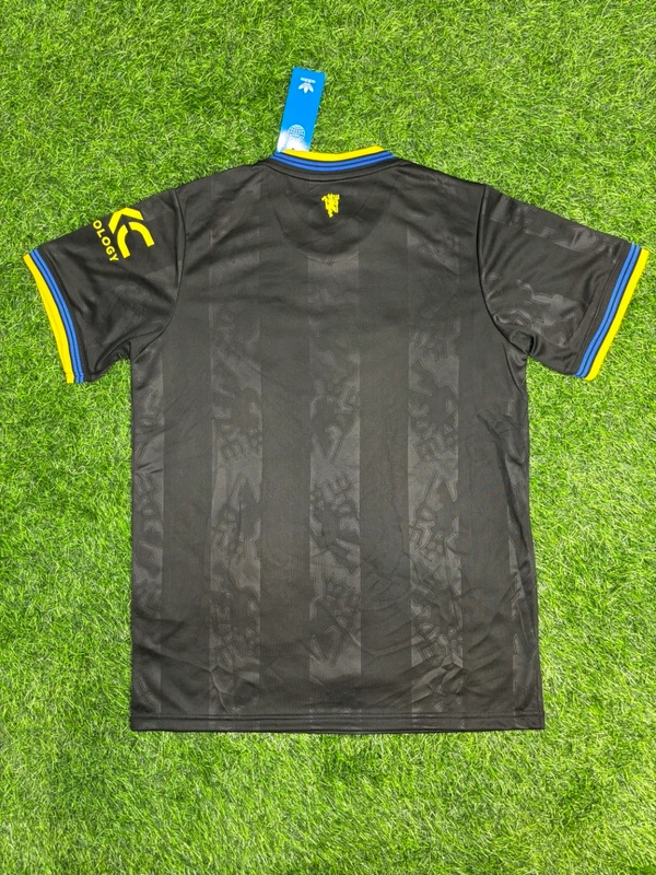 Manchester United 25/26 3rd Kit Fan Edition With Short  - XL