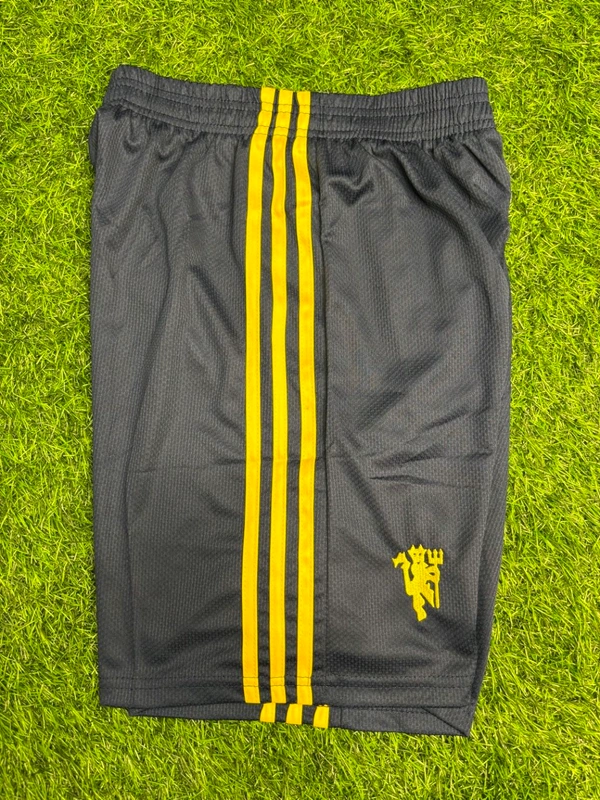 Manchester United 25/26 Special Kit Fan Edition With Short - M