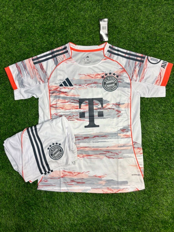 Bayern Munich 25/26 Away Kit Fan Edition With Short  - S