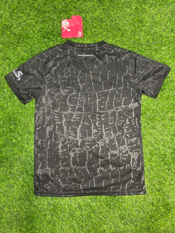 Borussia Dortmund 22/23 Special Black Kit Fan Edition With Short - M