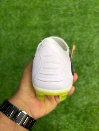 Phantom 6 Luna III Elite White Green Low-top FG With Lace - 7.5