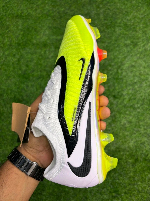 Phantom 6 Luna III Elite White Green Low-top FG With Lace - 8.5