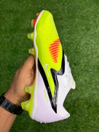 Phantom 6 Luna III Elite White Green Low-top FG With Lace - 8.5