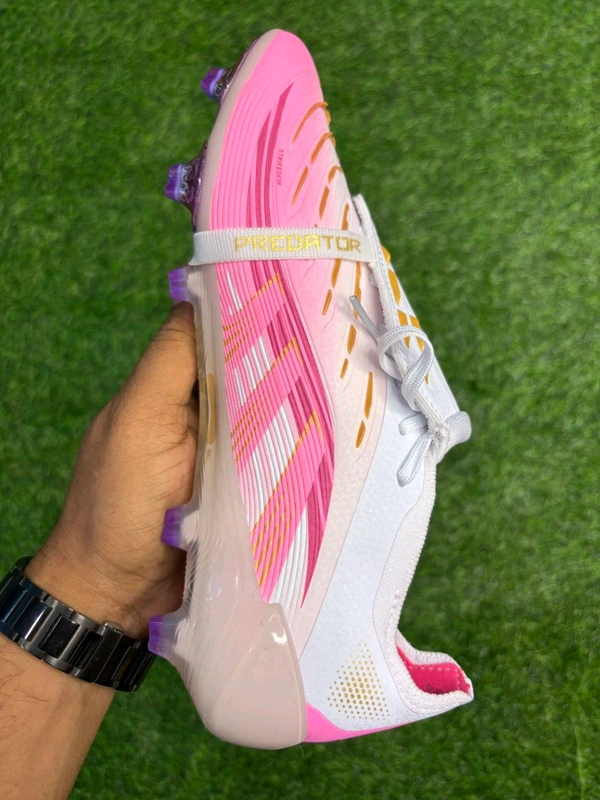 Predator Foldover Elite White Pink Colour FG  - 6.5