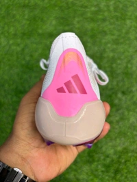 Predator Foldover Elite White Pink Colour FG  - 6.5