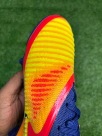 Phantom 6 Luna III Elite Yellow Blue Low-top FG With Lace - 7.5
