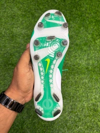 Tiempo Legend 10 Elite Green Low-top FG With Lace  - 7.5
