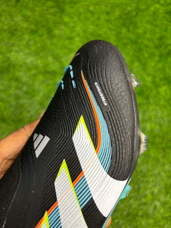 Predator Elite Black And Mix Colour Low-top FG without Lace  - 6.5