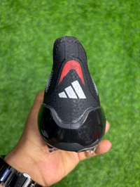Predator Elite Black And Red Low-top FG Without Lace  - 6.5