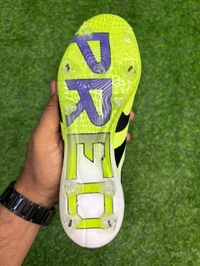 Predator Elite White And Green Low-top FG Without Lace  - 6.5