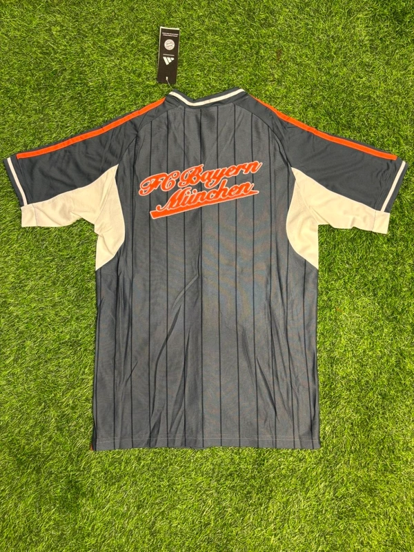 FC Bayern Munich US Pack Baseball Support Jersey  - XL