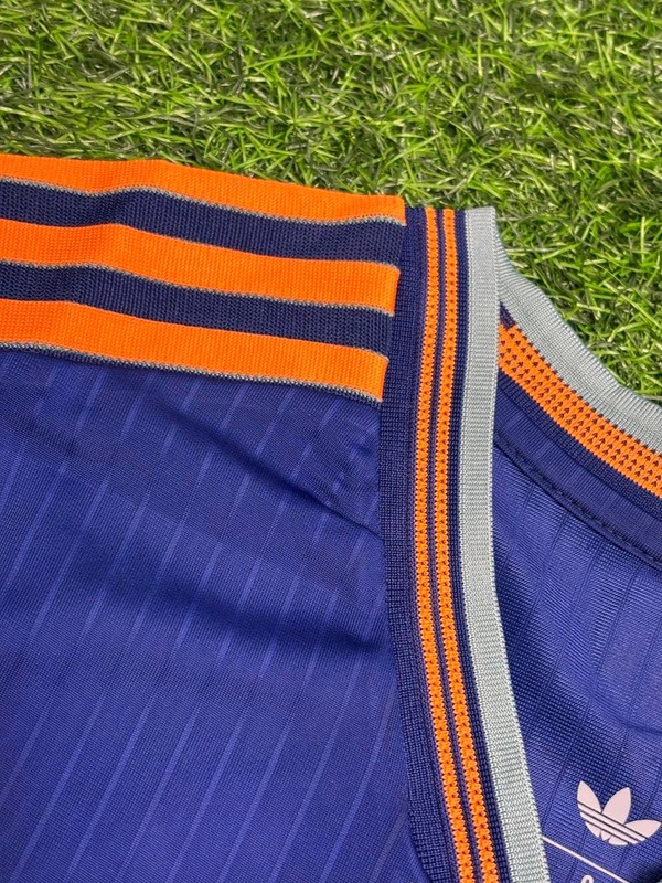 Newcastle United 25/26 3rd Kit Player Edition - S