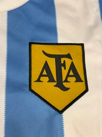 Retro Argentina 1978 Home Kit Half Sleeve  - S