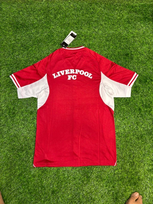 Liverpool FC US Pack Shirt Red Colour Half Sleeve  - S