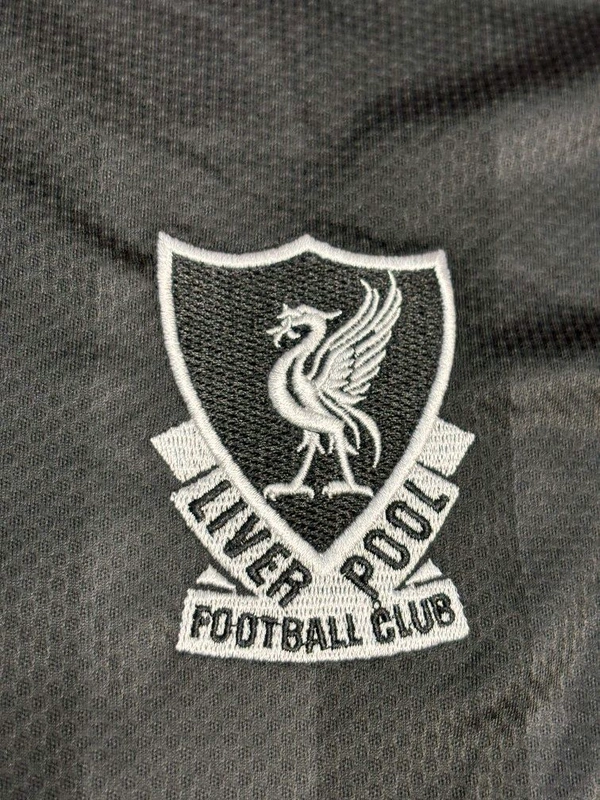 Liverpool FC 25/26 Goalkeeper Kit Fan Edition With Short - L