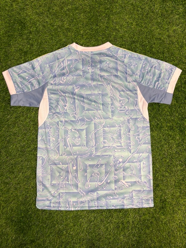 Juventus FC 25/26 Away Kit Fan Edition With Short - M