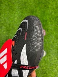 Predator Elite Foldover FG Red And Black With lace  - 8