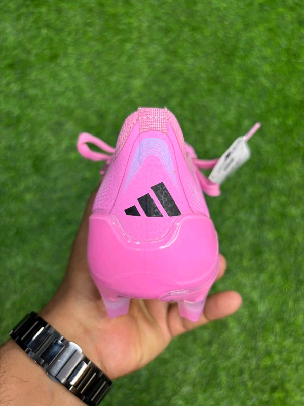 Predator Foldover Elite Pink Colour FG David Beckham Edition  - 6.5