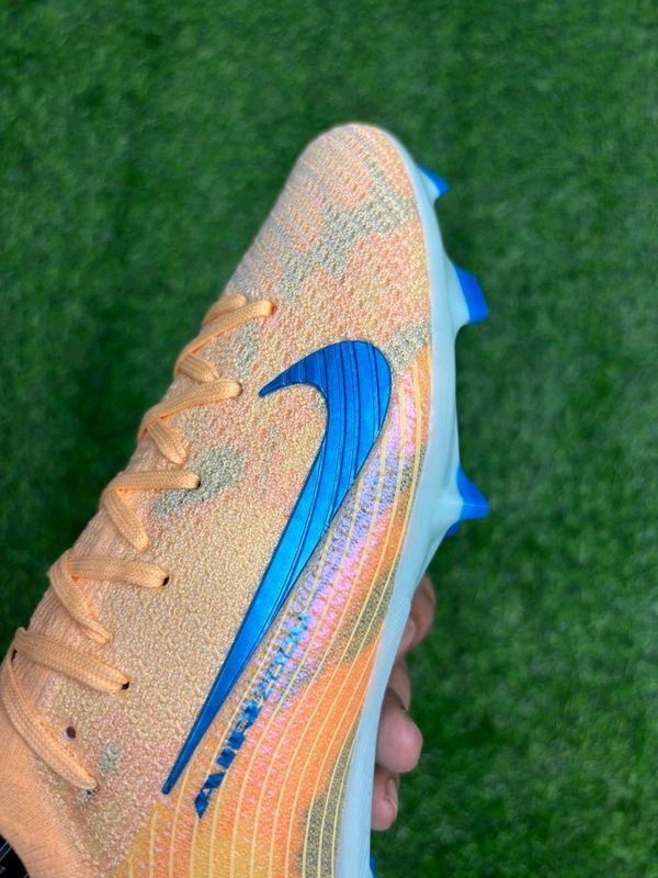 Mercurial Vapor 16 Orange Low-top FG KM Edition  - 9