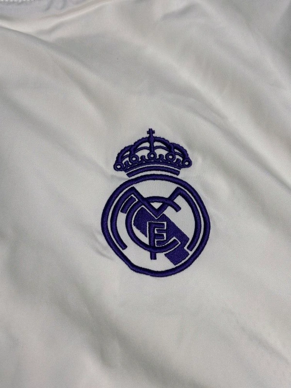 Madrid White And Purple Colour Windbreaker Jacket - M