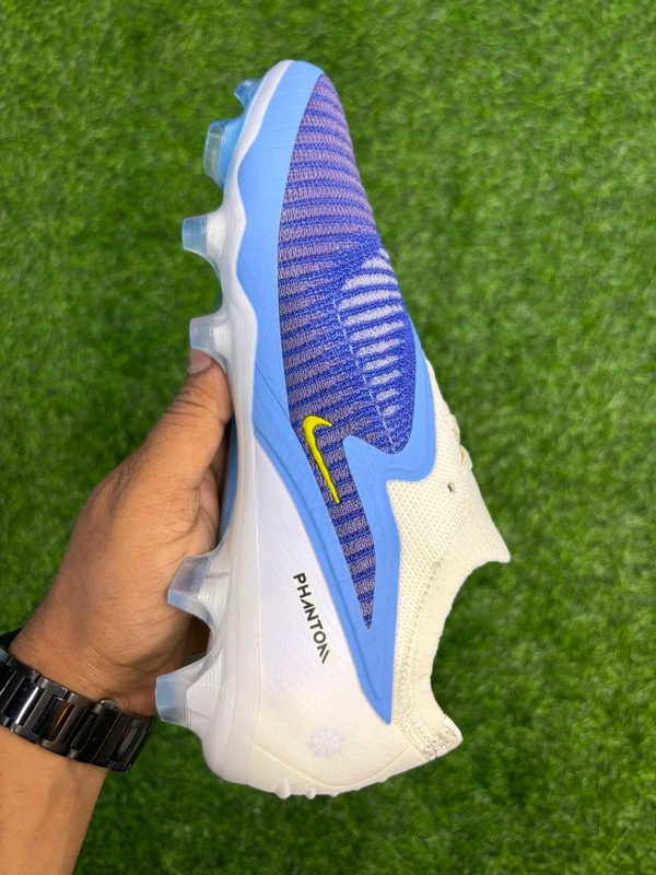 Phantom 6 Luna III Elite White And Blue Low-top FG With Lace - 6