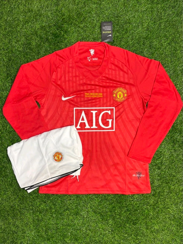 Retro Manchester United 2008 Home Fan Edition Full Sleeve With Short  - S