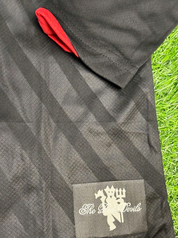 Retro Manchester United 2008 Away Fan Edition Full Sleeve With Short  - S