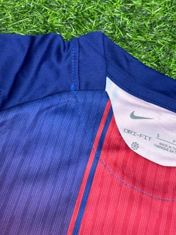 FC Barcelona 25/26 Home Kit Fan Edition Full Sleeve With Short - L