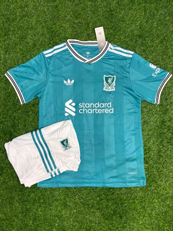 Liverpool FC 25/26 3rd Kit Fan Edition With Short - L