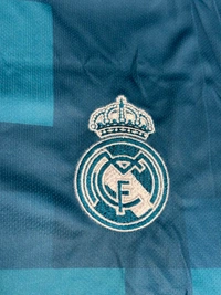 Retro Madrid 17/18 3rd Kit Fan Edition With Short - XL