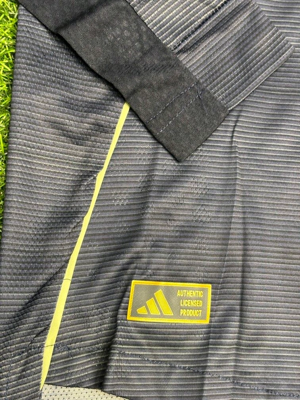 Madrid 25/26 Away Kit Player Edition Full Sleeve  - L